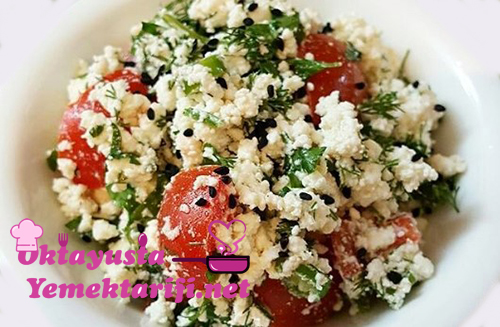 lor peyniri salatasi